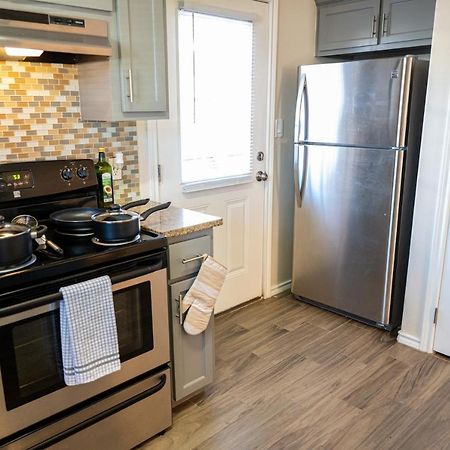Апартаменты Fabulous King Size Bed In A Gated Neighborhood! Эдинбург Экстерьер фото