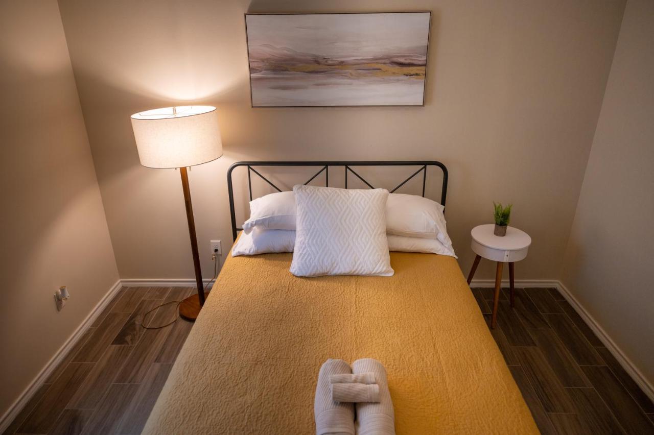 Апартаменты Fabulous King Size Bed In A Gated Neighborhood! Эдинбург Экстерьер фото